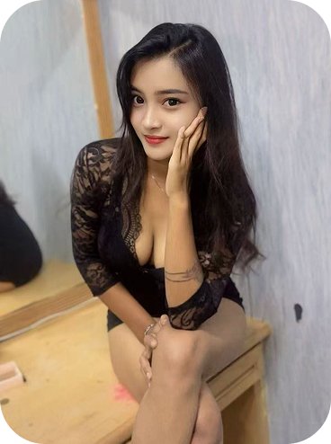 Ara enjoying a cheerful and relaxed moment during her time across Kuala Lumpur