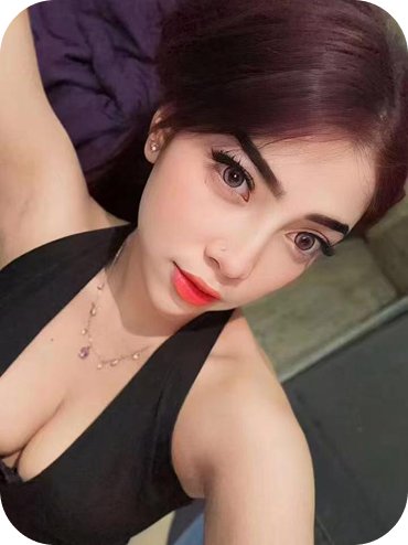 Bella escort in Kuala Lumpur with a cheerful and relaxed vibe