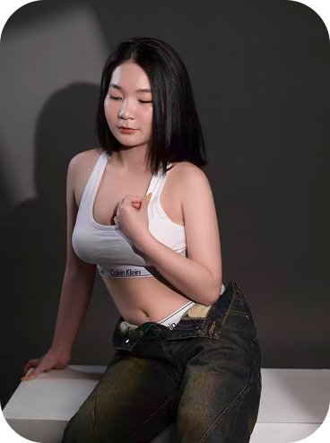 Freya from Vietnam offering a confident experience across Kuala Lumpur