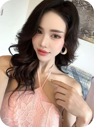 Ivy elegant Vietnam escort in Kuala Lumpur with a refined and calm presence