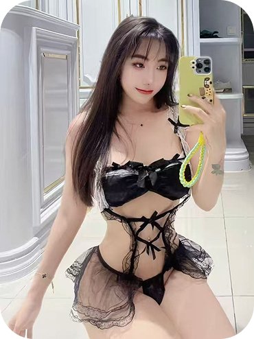 Kaai cheerful companion across Kuala Lumpur with a light and casual vibe