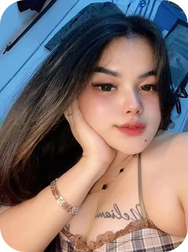 Mora elegant escort Kuala Lumpur soft smile