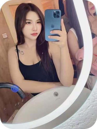 Porpla Thailand escort enjoying Kuala Lumpur nightlife