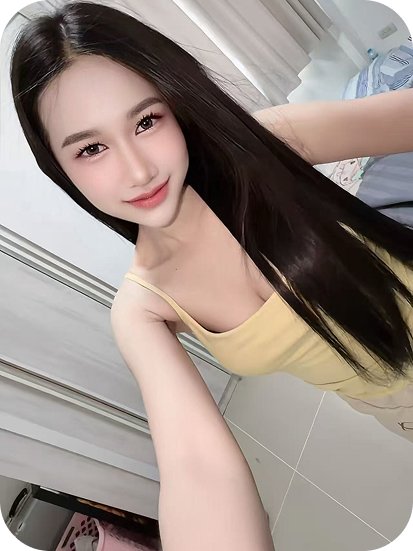 Kaya from Thailand enjoying a luxury setting in Kuala Lumpur